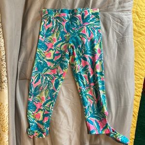 Lilly Pulitzer Girls leggings. Size M(6/7)